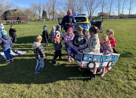 Grafika 12: BARDZO WAŻNE SPOTKANIE