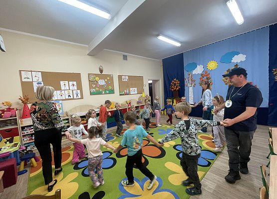 Grafika 10: WSPANIAŁY GOŚĆ