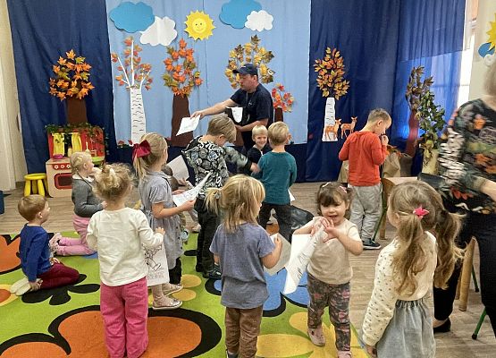 Grafika 13: WSPANIAŁY GOŚĆ