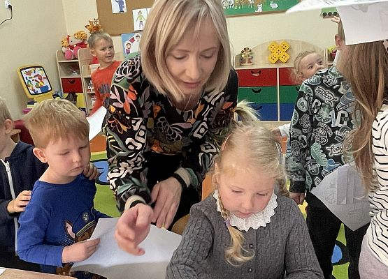 Grafika 23: WSPANIAŁY GOŚĆ