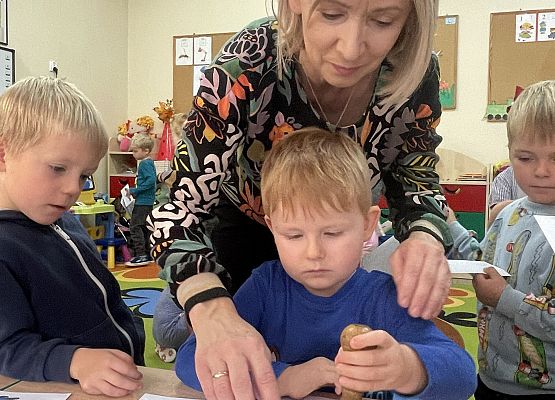 Grafika 25: WSPANIAŁY GOŚĆ