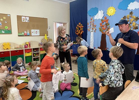 Grafika 30: WSPANIAŁY GOŚĆ