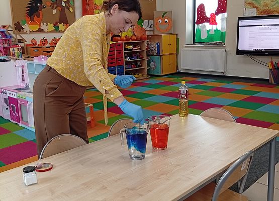 Grafika 3: Wesołe eksperymenty