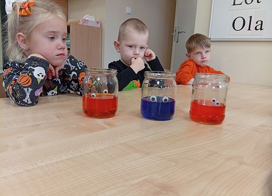 Grafika 4: Wesołe eksperymenty