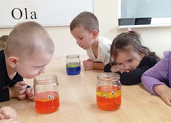 Grafika 7: Wesołe eksperymenty