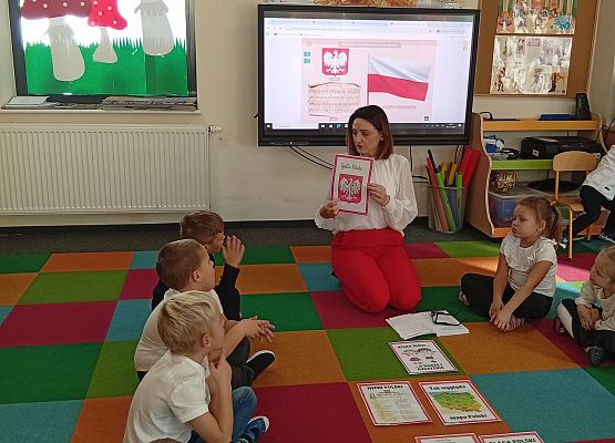 Grafika 4: Święto Niepodległości