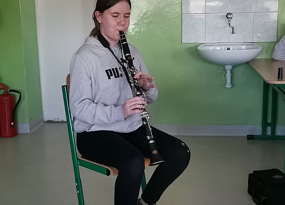 Grafika 1: Nasza Nietypowa Godzina Wychowawcza