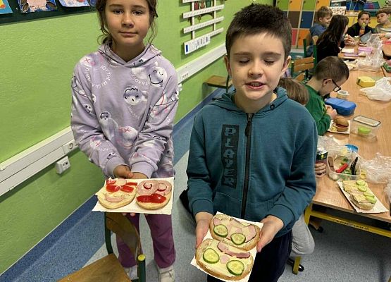 Grafika 8: Artystyczne kanapki