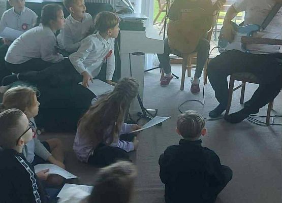 Grafika 5: Wizyta u Dominika