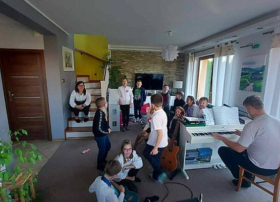 Grafika 1: Wizyta u Dominika