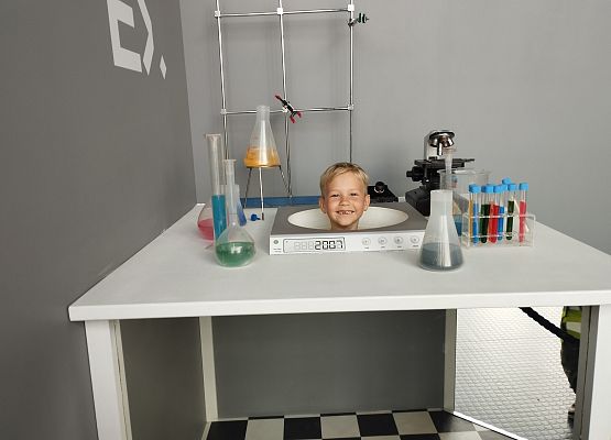 Grafika 13: Wycieczka do Centrum Nauki EXPERYMENT