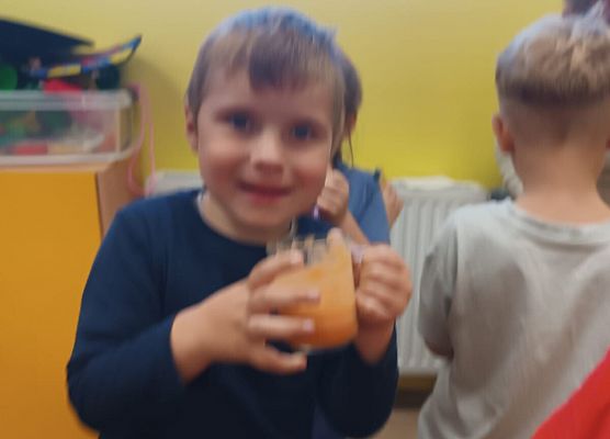 Grafika 5: Zdrowe soki