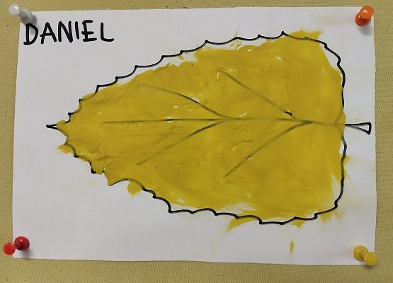 Grafika 2: Jesienne liście