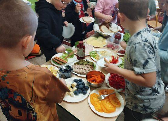 Grafika 8: Zdrowe śniadanie