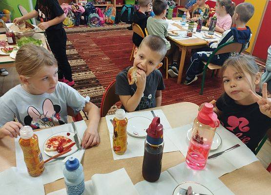 Grafika 16: Zdrowe śniadanie