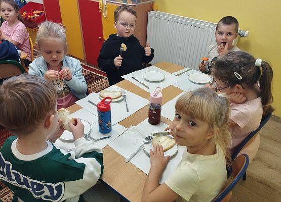 Grafika 18: Zdrowe śniadanie