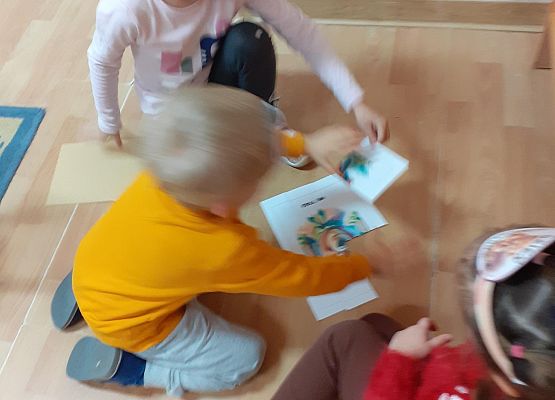 Grafika 15: Dzień Pluszowego Misia