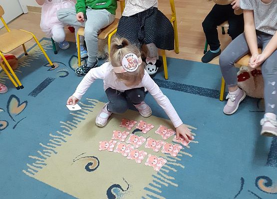 Grafika 34: Dzień Pluszowego Misia