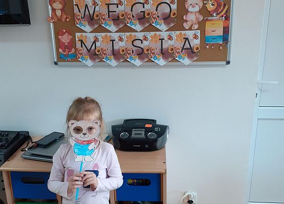 Grafika 76: Dzień Pluszowego Misia