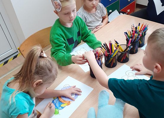 Grafika 57: Dzień Pluszowego Misia