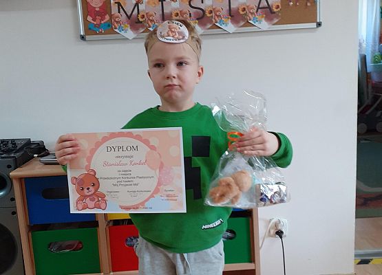 Grafika 10: Rozstrzygnięcie plastycznego konkursu pod hasłem: "Mój Przyjaciel Miś"