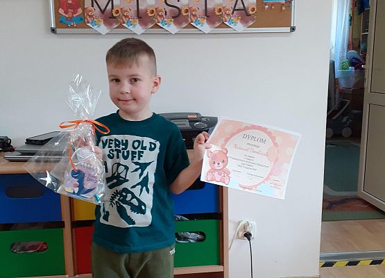 Grafika 20: Rozstrzygnięcie plastycznego konkursu pod hasłem: "Mój Przyjaciel Miś"