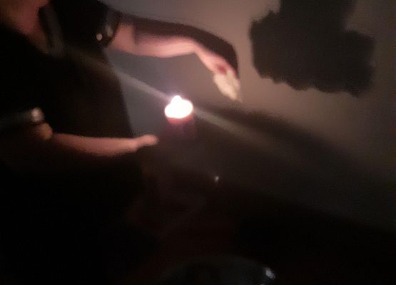 Grafika 28: Andrzejki..