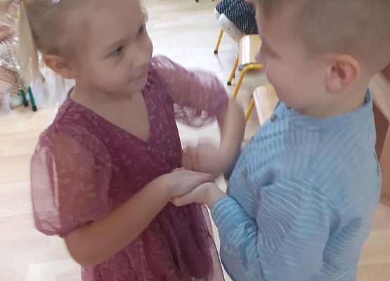 Grafika 62: Andrzejki..