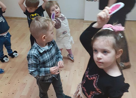 Grafika 90: Andrzejki..