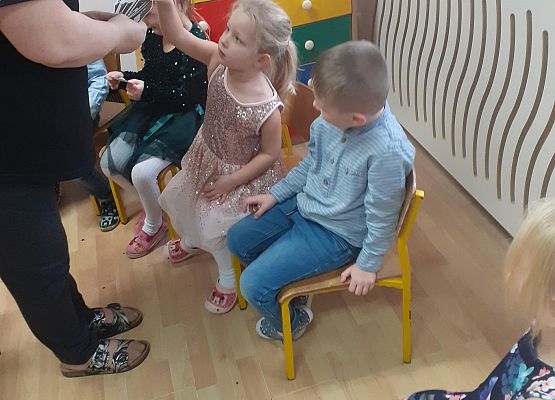 Grafika 106: Andrzejki..