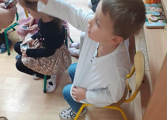 Grafika 116: Andrzejki..