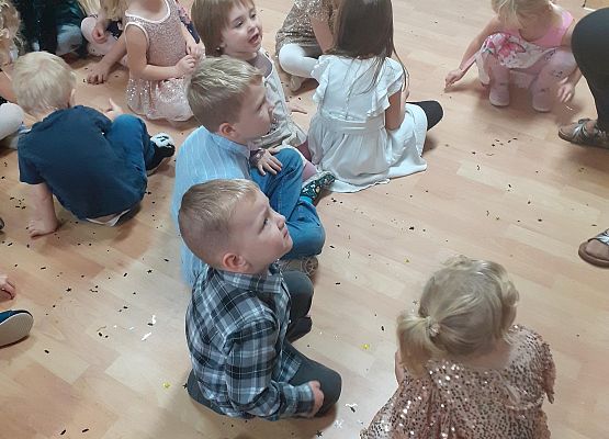 Grafika 120: Andrzejki..