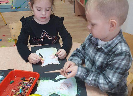 Grafika 13: Magiczne koty - praca plastyczna