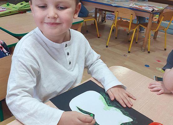 Grafika 15: Magiczne koty - praca plastyczna