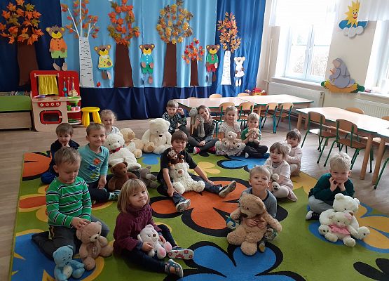 Grafika 1: MISIOWY DZIEŃ