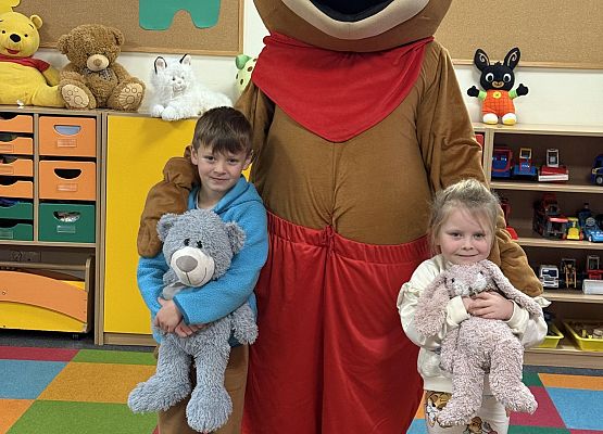 Grafika 24: DZIEŃ PLUSZOWEGO MISIA