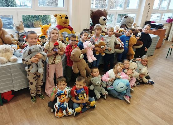 Grafika 5: Dzień Pluszowego Misia