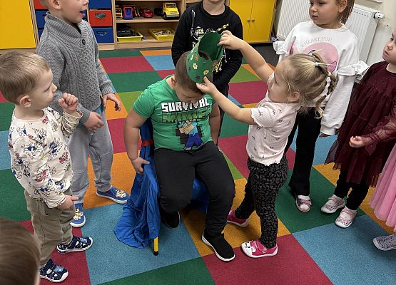 Grafika 2: LISTOPADOWI SOLENIZANCI