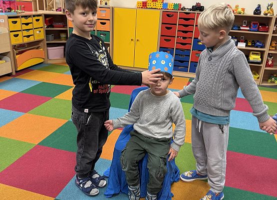 Grafika 7: LISTOPADOWI SOLENIZANCI