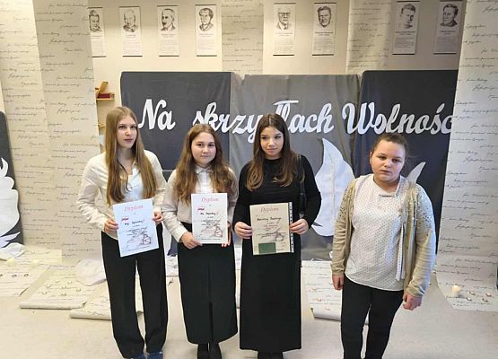 Grafika 1: Powiatowy Konkurs Recytatorski