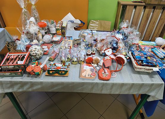 KIERMASZ  MIKOŁAJKOWY