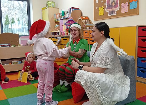 Grafika 9: MIKOŁAJKI