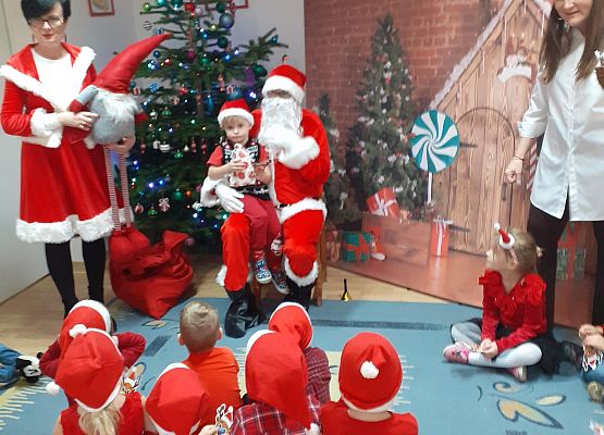 Grafika 15: Mikołajki