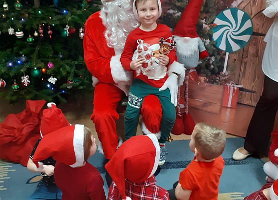 Grafika 26: Mikołajki