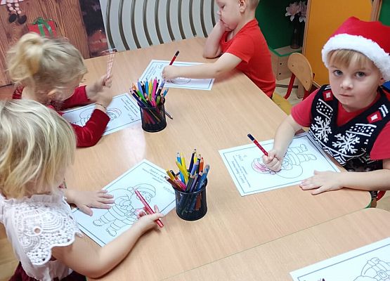 Grafika 3: Przygotowania do Mikołajek