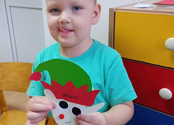 Grafika 16: Przygotowania do Mikołajek