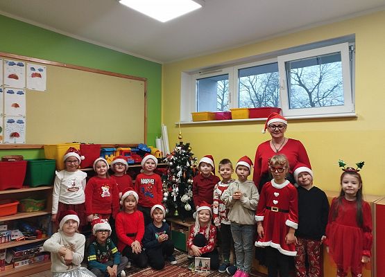 Grafika 1: Mikołajki