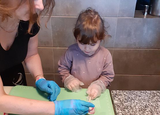 Grafika 17: WYCIECZKA