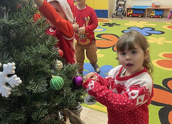 Grafika 24: DZIEŃ PEŁEN WRAŻEŃ