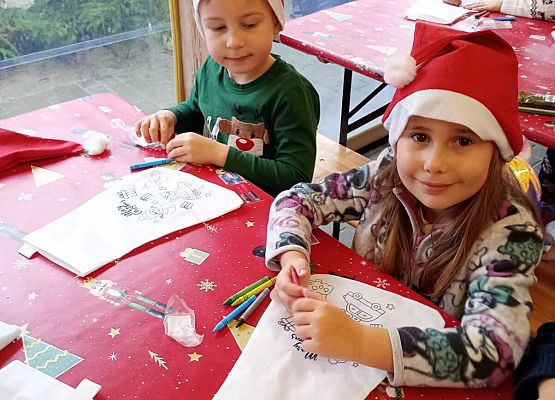 Grafika 45: Warsztaty Pomocnika Św. Mikołaja - wyjazd do Kościerzyny